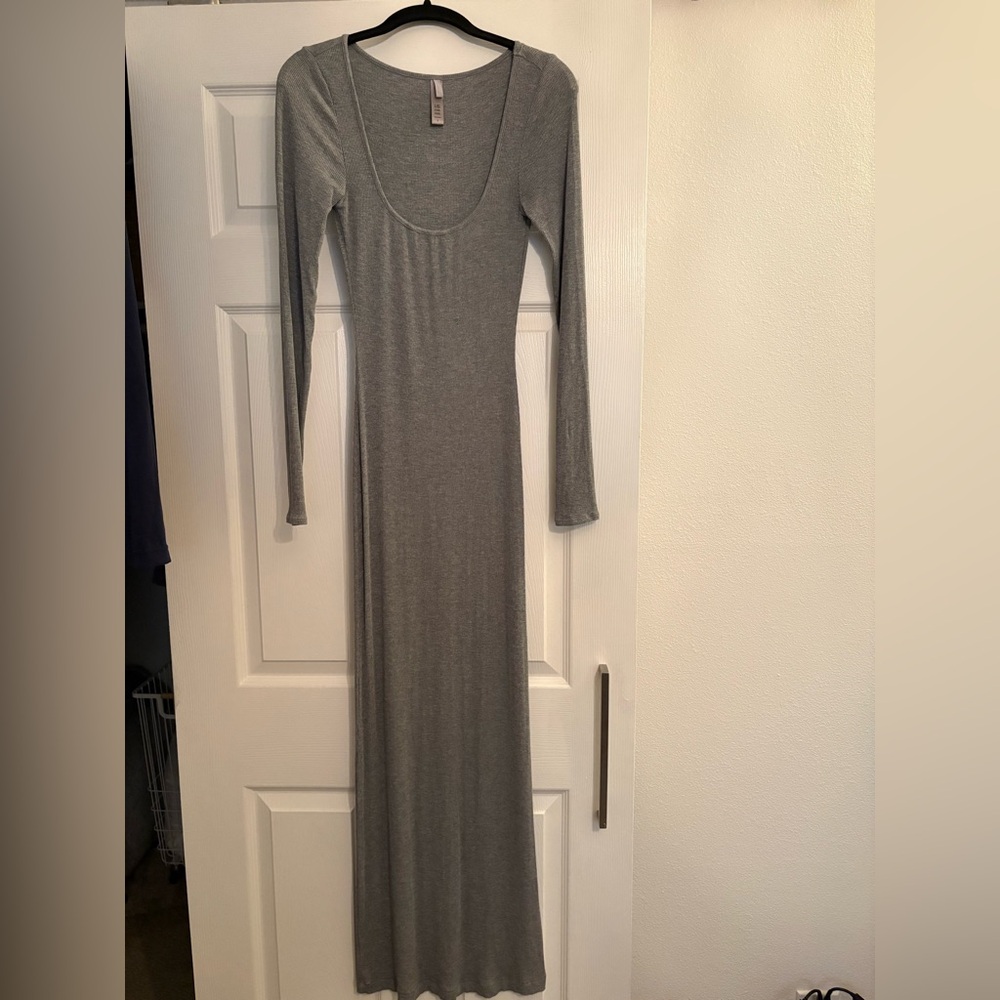 SKIMS Soft Lounge Long Sleeve Dress - Picture 3 of 3